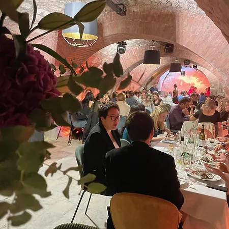 Aparthotel Le M. Musée Du Vin -